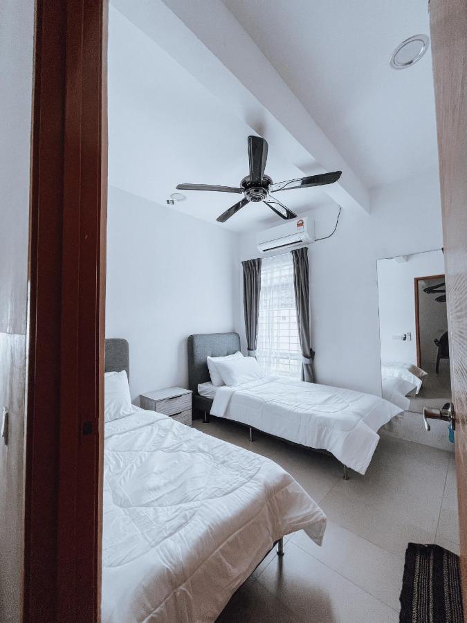 Nur Villa Sg Soi Musslimm Only Kuantan Dış mekan fotoğraf